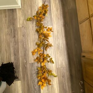 Sugar and Milk Co Autumn Leaf Garland